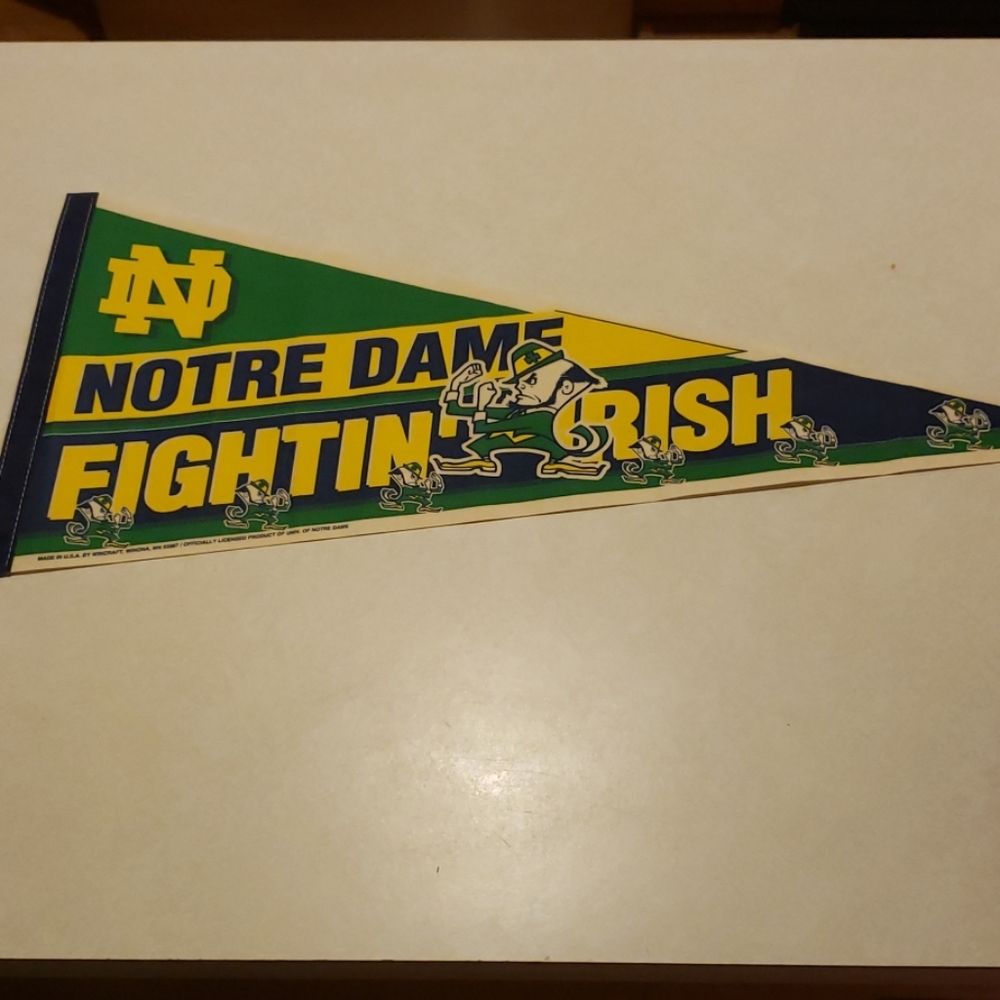 Notre Dame Fighting Irish Pennant, Rare